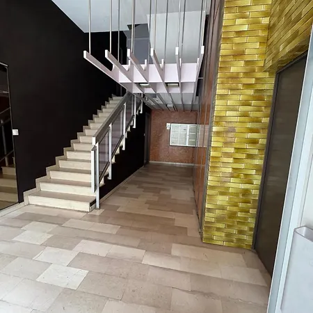 Chez Neziri Petit Cosy Proche Centre Daire